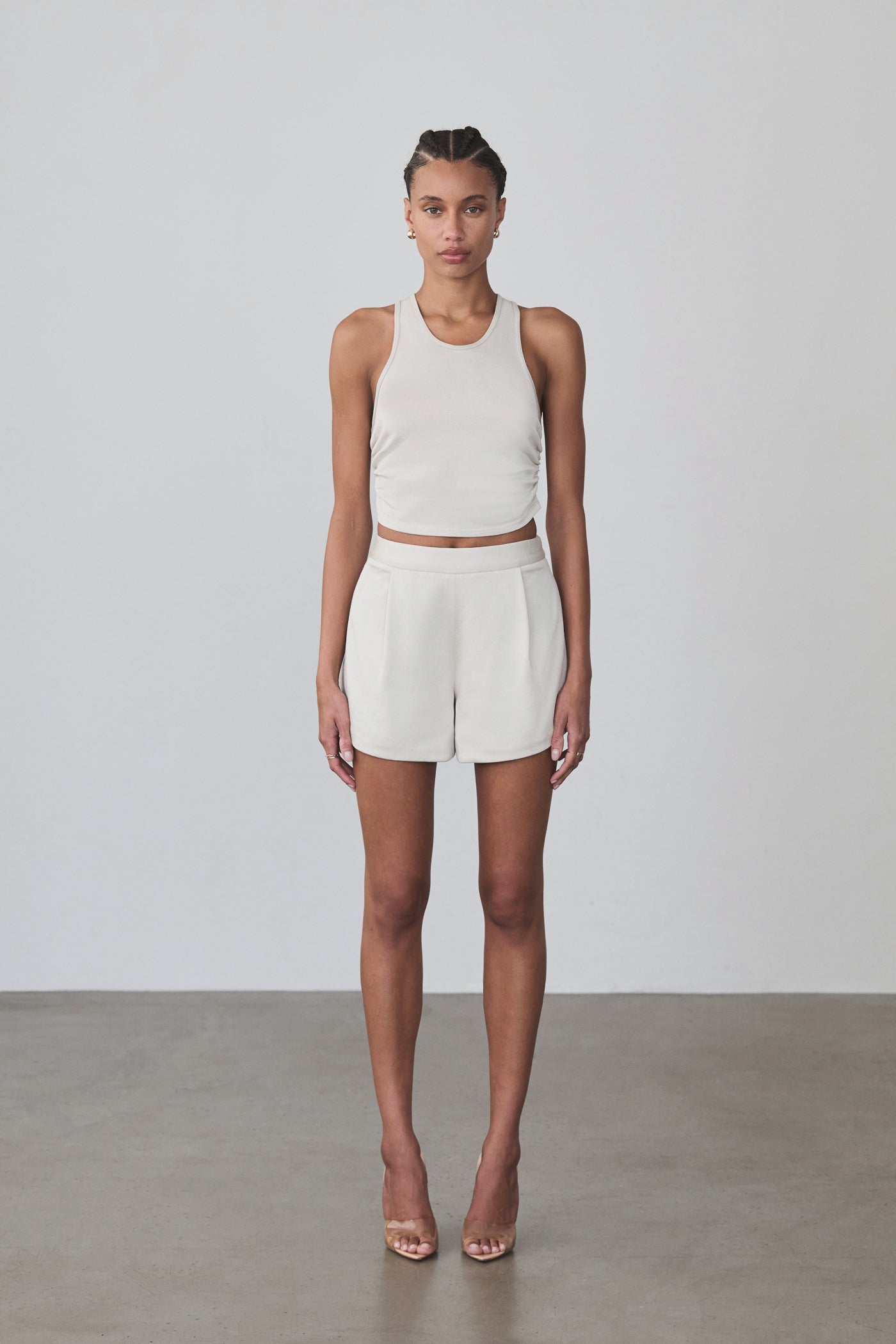 Poise Crop